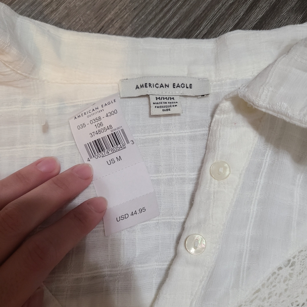 American Eagle White Blouse - Picture 2 of 4